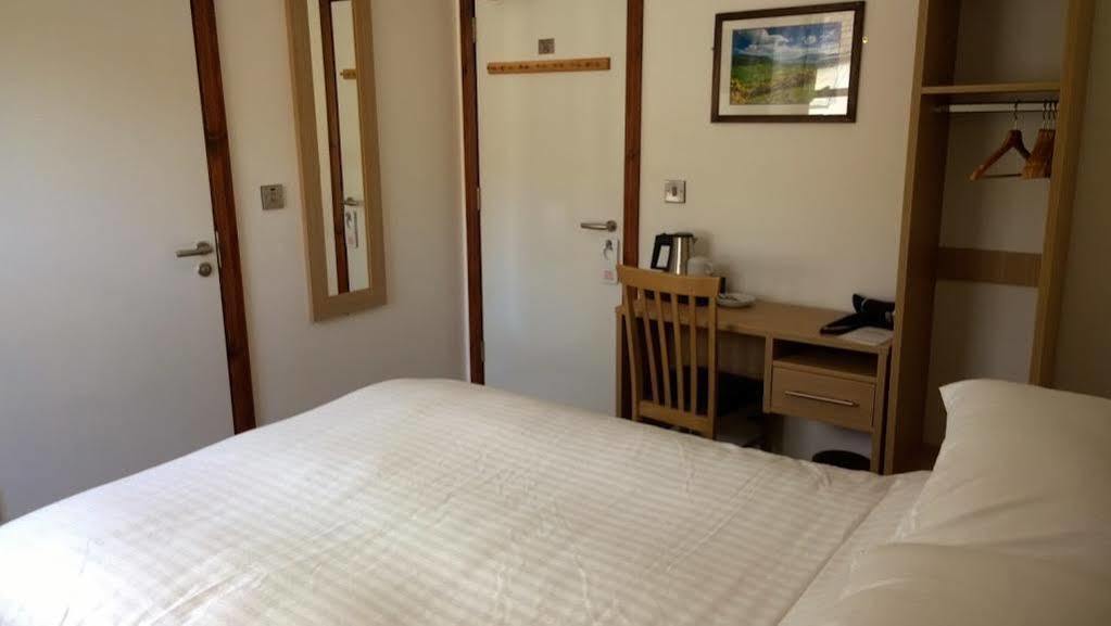 The Rostrevor Inn 外观 照片
